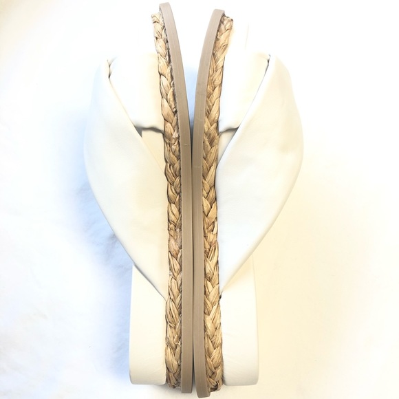 $100 EUC Dolce Vita 9 Giza Knotted Platform Slides Sandals White Brown - Picture 6 of 7